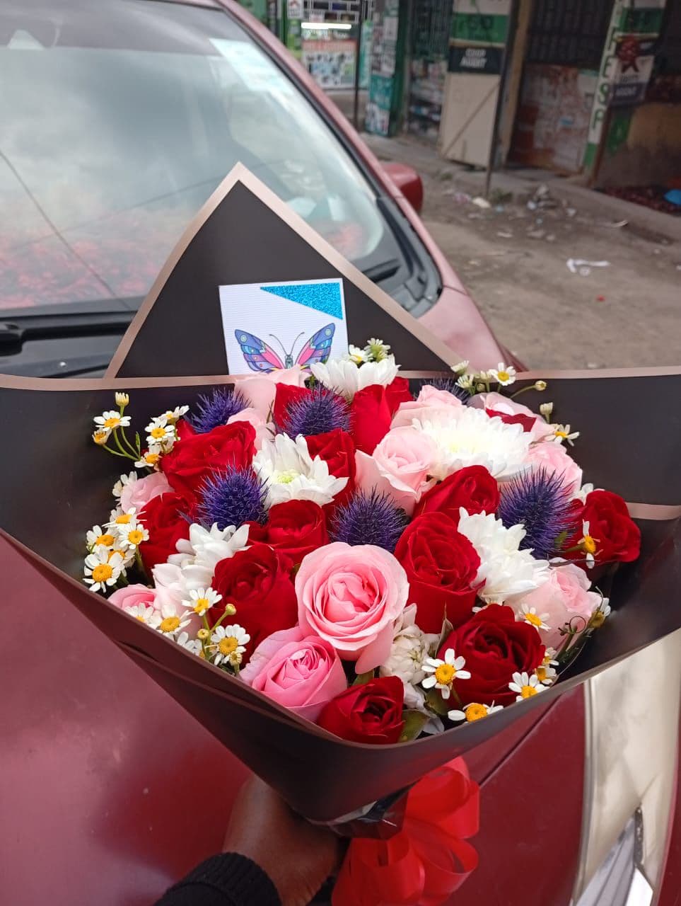 corporate-flower-delivery-kitengela-Happier paradise florist